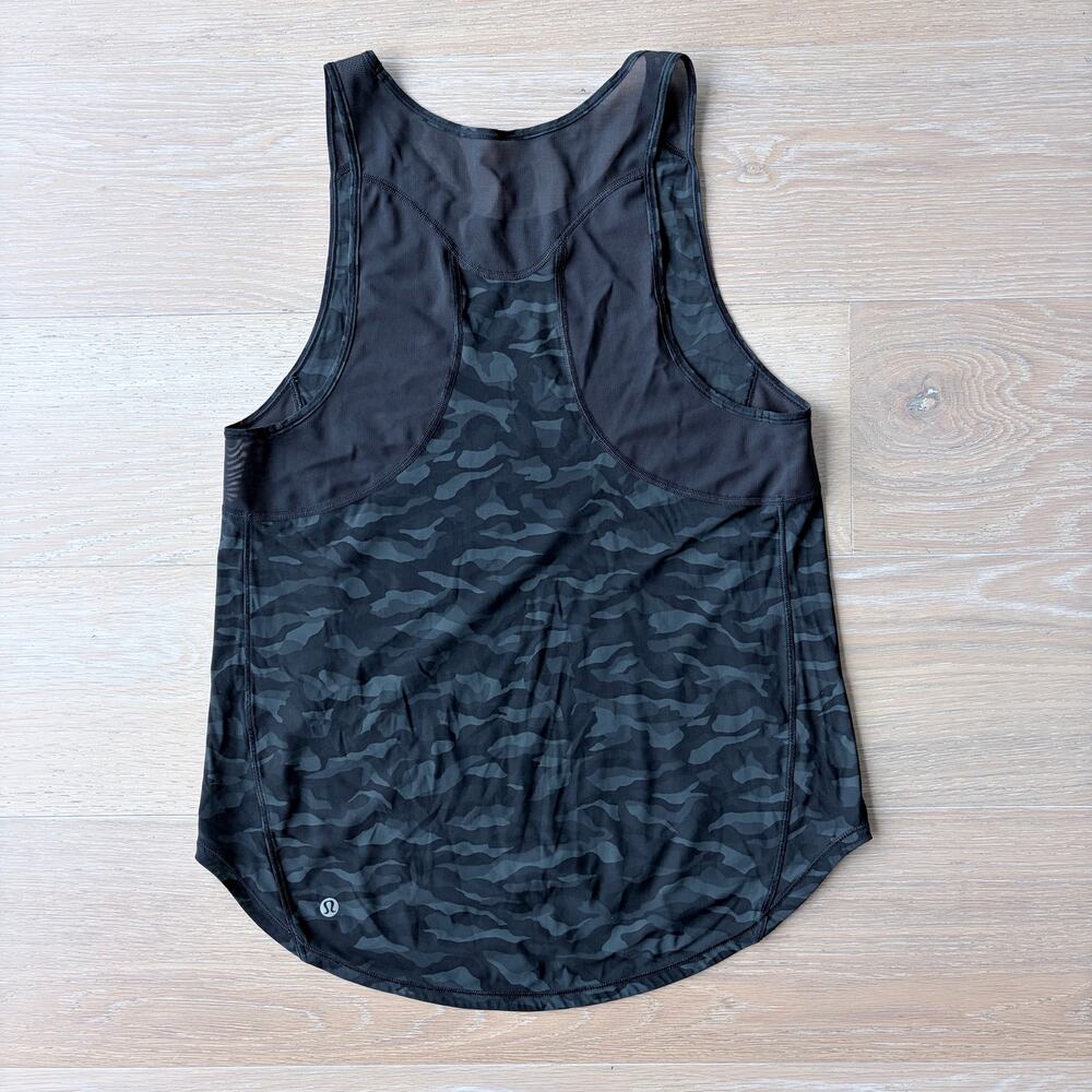 Lululemon Sculpt Tank II Sequoia Camo Print Deep Coal Black sz 4 - Picture 4 of 4